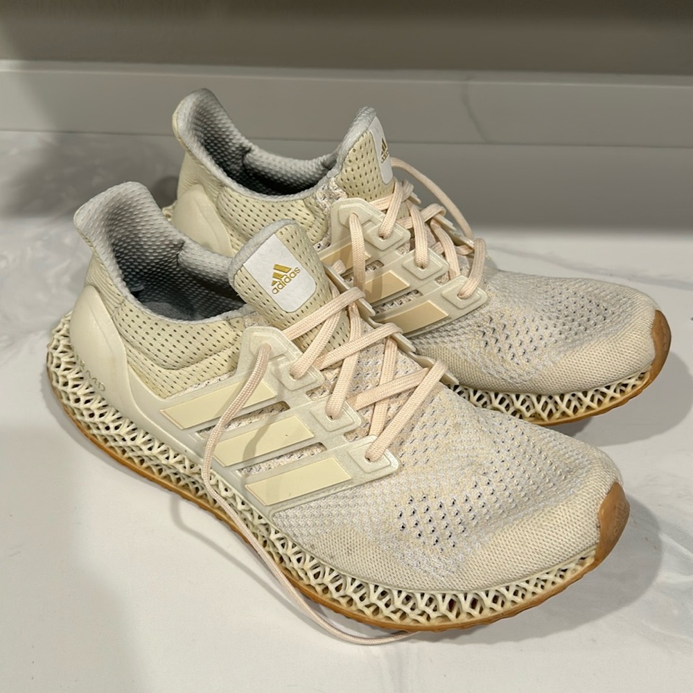 Men’s ultra 4D sneaker adidas size 11